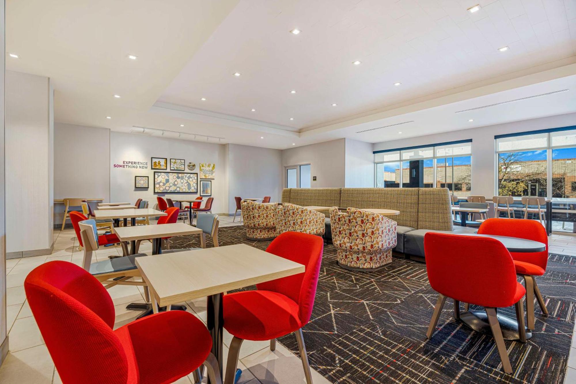 Home2 Suites By Hilton Colorado Springs Airport エクステリア 写真