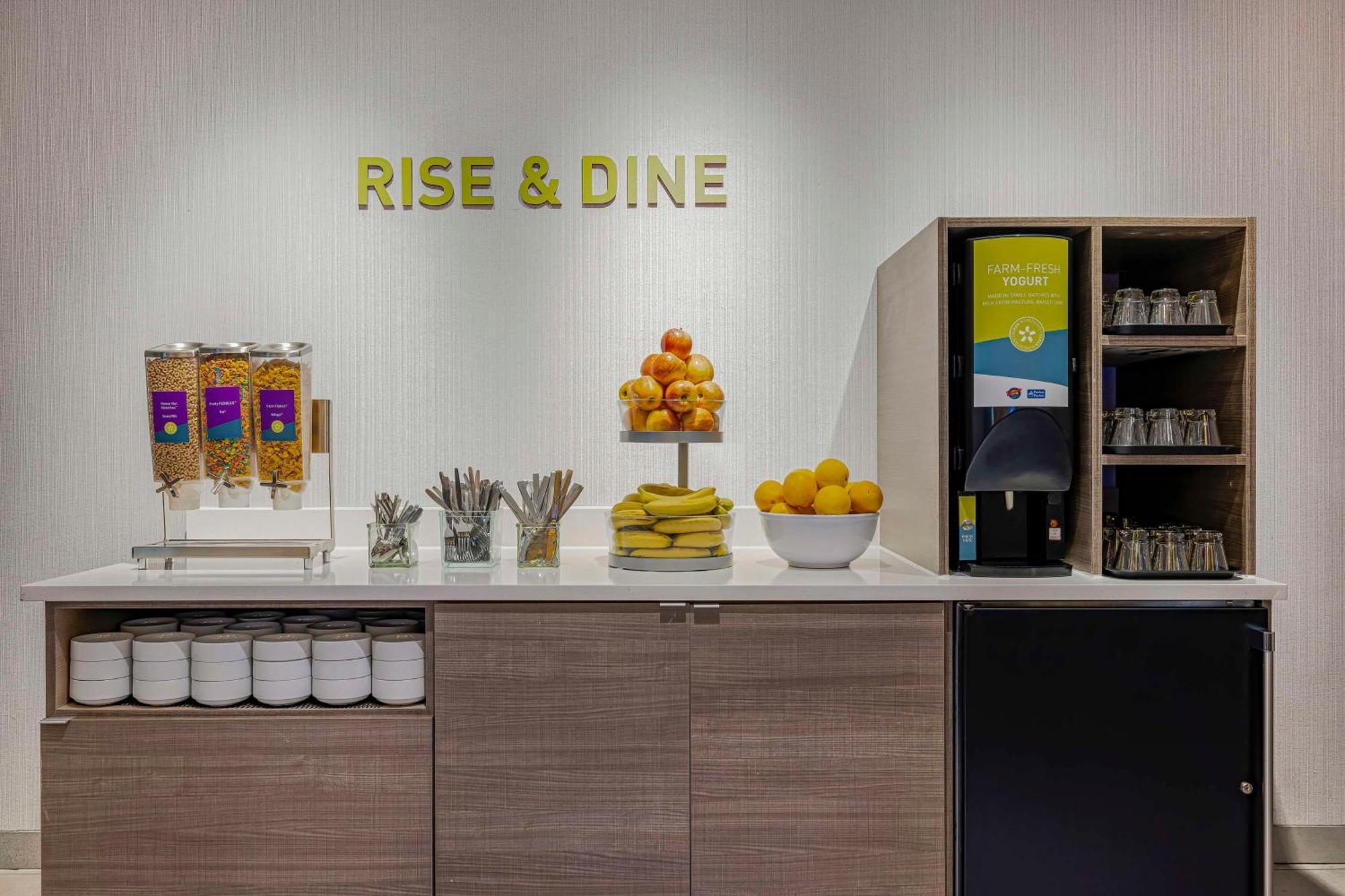 Home2 Suites By Hilton Colorado Springs Airport エクステリア 写真